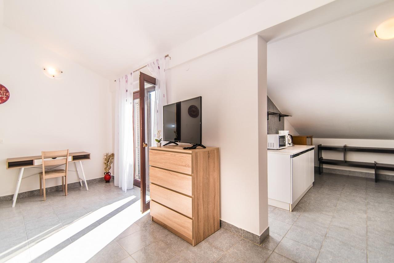 Apartments Dino Poreč Dış mekan fotoğraf