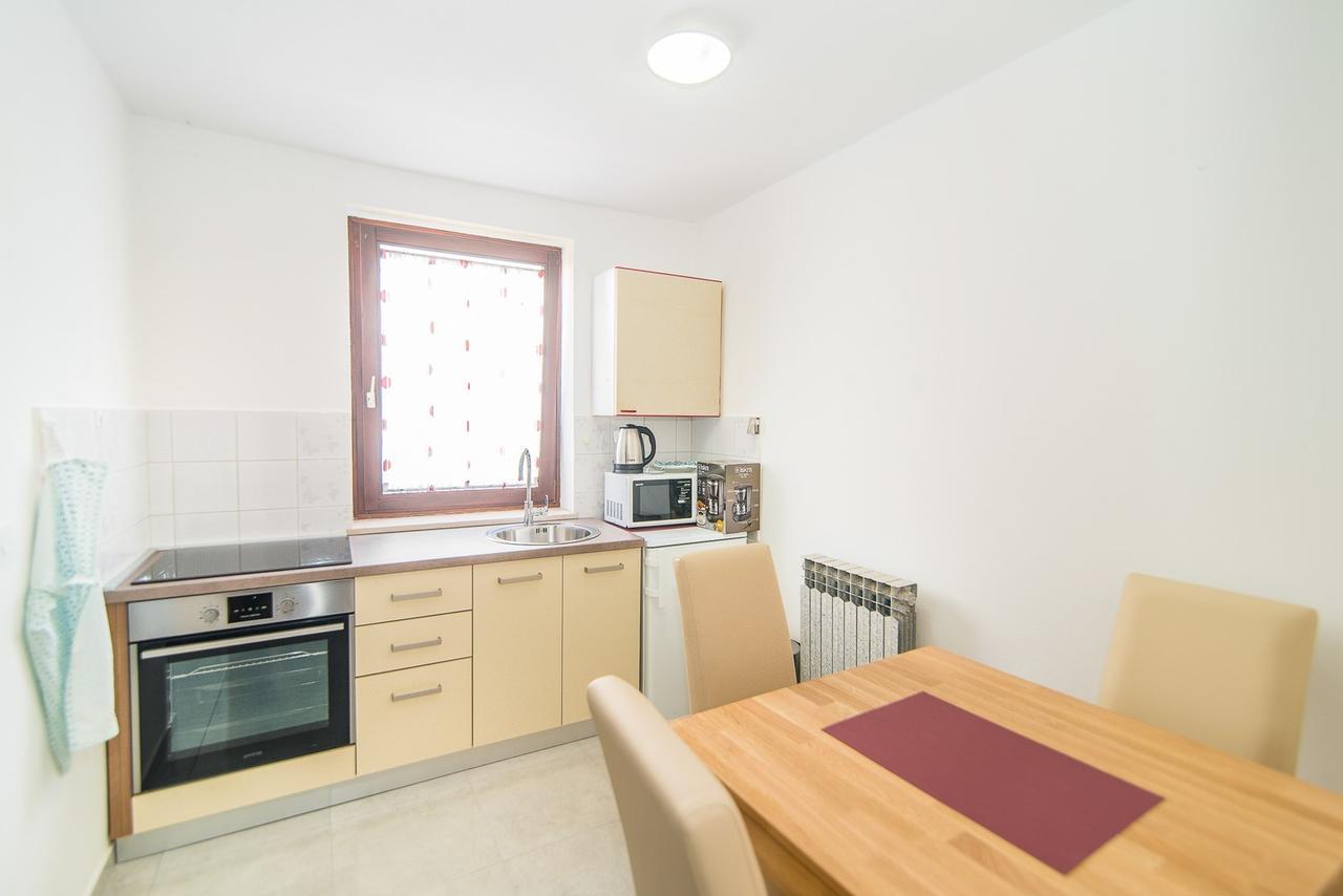 Apartments Dino Poreč Dış mekan fotoğraf
