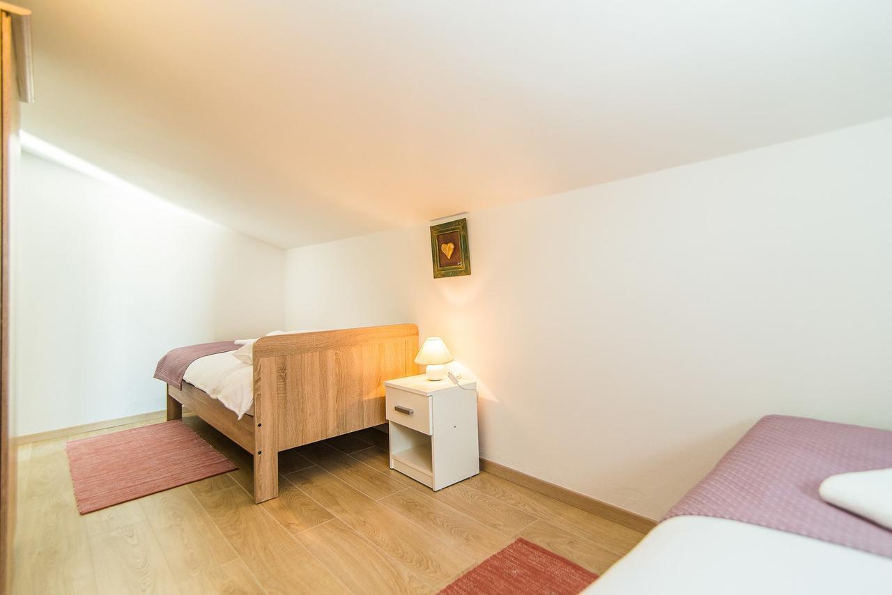 Apartments Dino Poreč Dış mekan fotoğraf